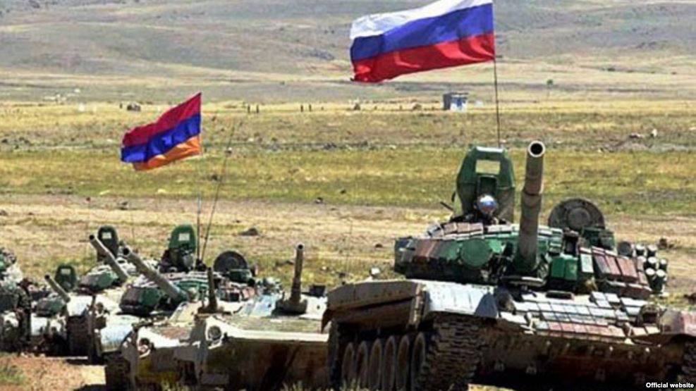 Rusya Ermenistan’daki askeri üssünü NEDEN güçlendiriyor: tehlikeyi NERDEN bekleyelim?